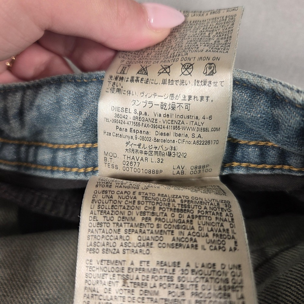 Diesel Jeans Mens 32x32 Thavar Light Wash Blue Slim Fit Distressed Made in Italy - Picture 5 of 10